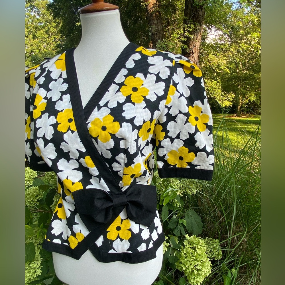 Vintage Black, Yellow, White Floral Blazer with Puffed Sleeves